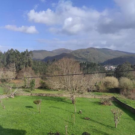 Casa Familiar Con Finca Privada Viveiro Luaran gambar